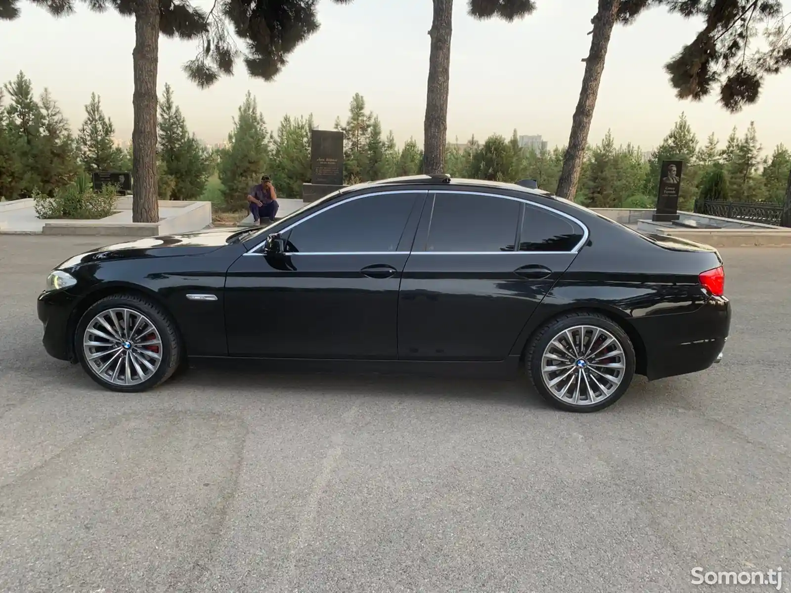 BMW 5 series, 2011-8