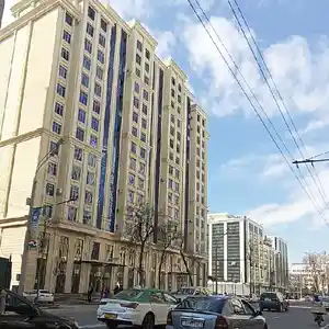 3-комн. квартира, 9 этаж, 98 м², Пайкар Голубой Экран