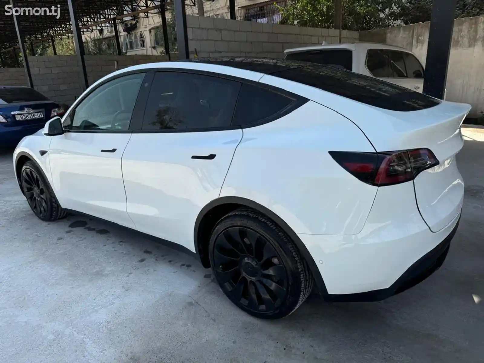 Tesla Model Y, 2020-8