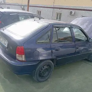 Daewoo Nexia, 1996