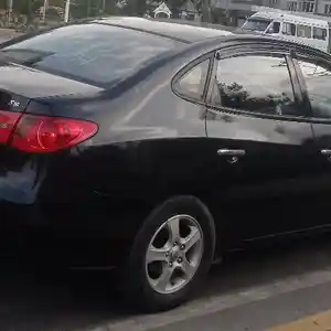 Hyundai Avante, 2009