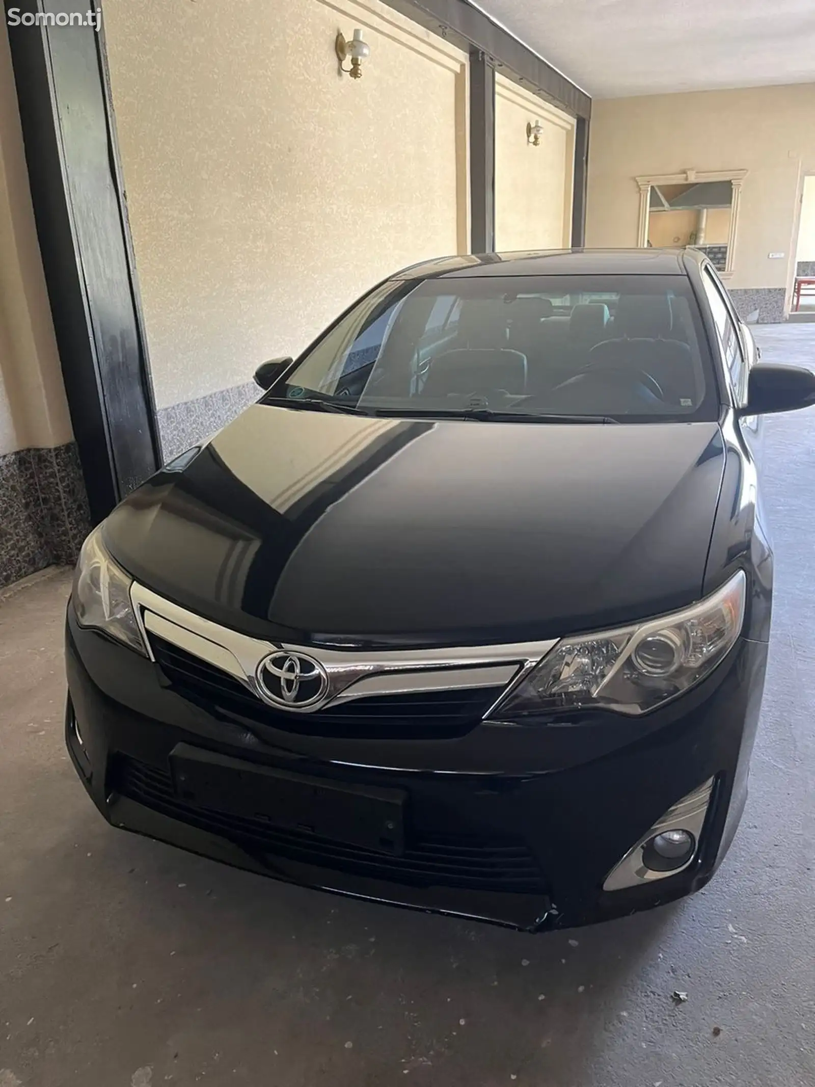 Toyota Camry, 2012-1