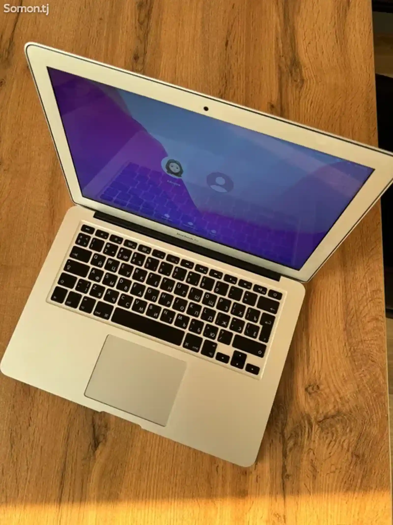 Ноутбук Apple MacBook Air 2017-1