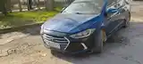 Hyundai Elantra, 2017-5