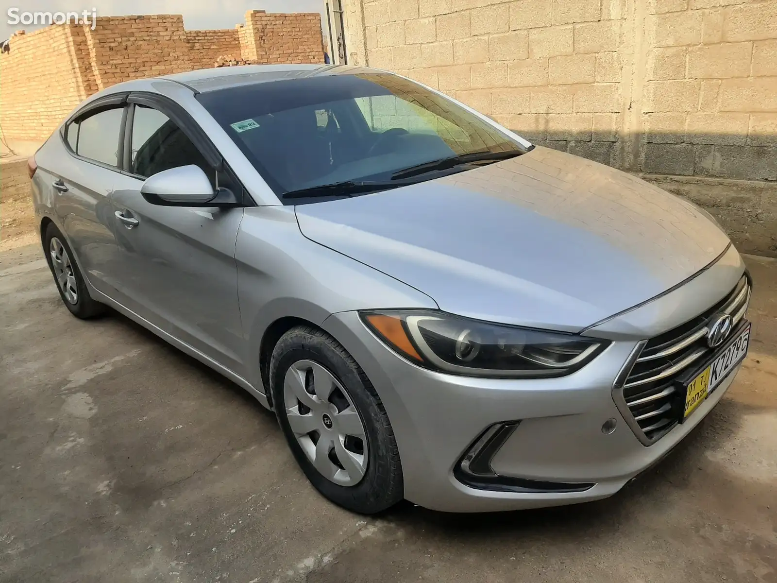 Hyundai Elantra, 2017-1