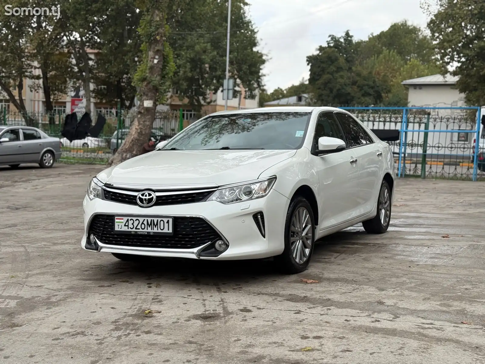 Toyota Camry, 2015-5