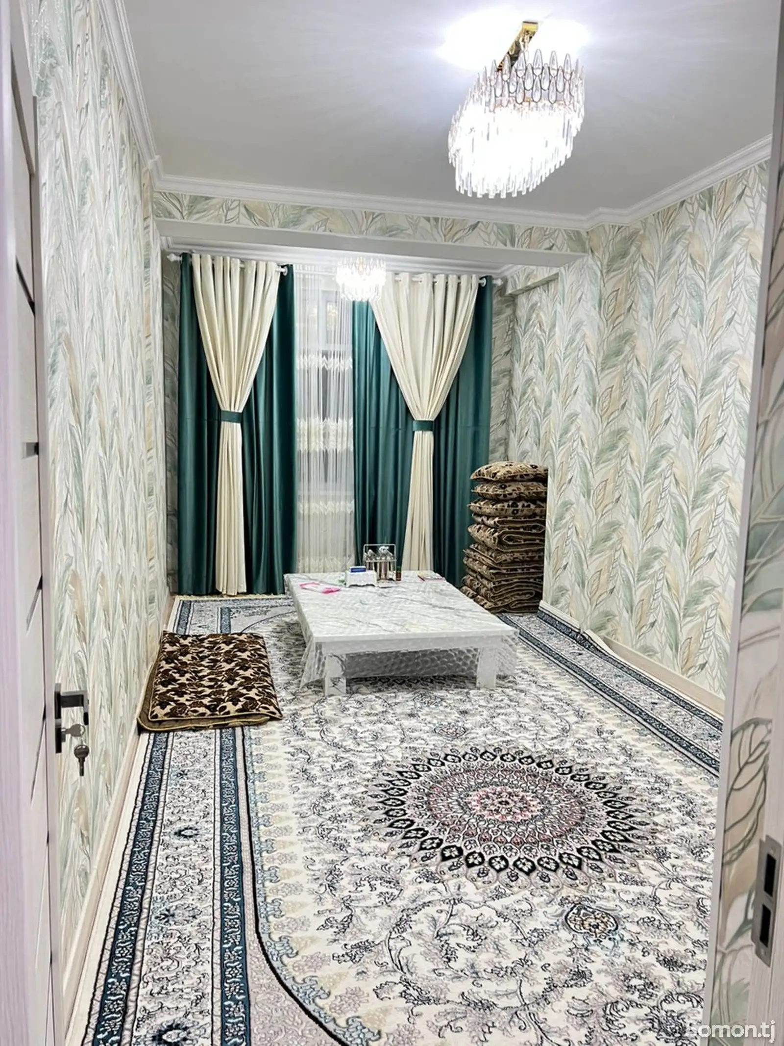 2-комн. квартира, 15 этаж, 68м², Молодёжный театр-1