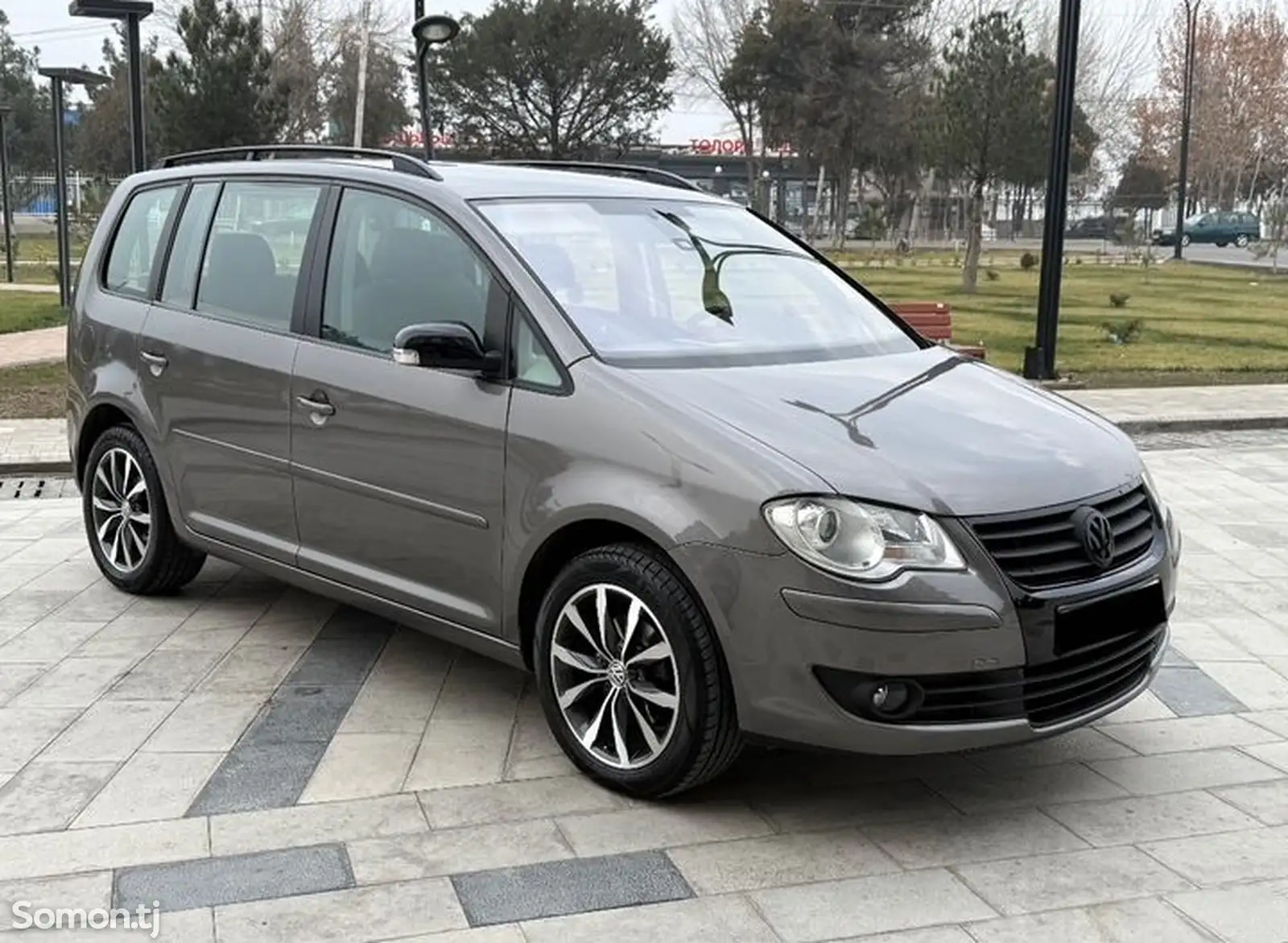 Volkswagen Touran, 2008-1