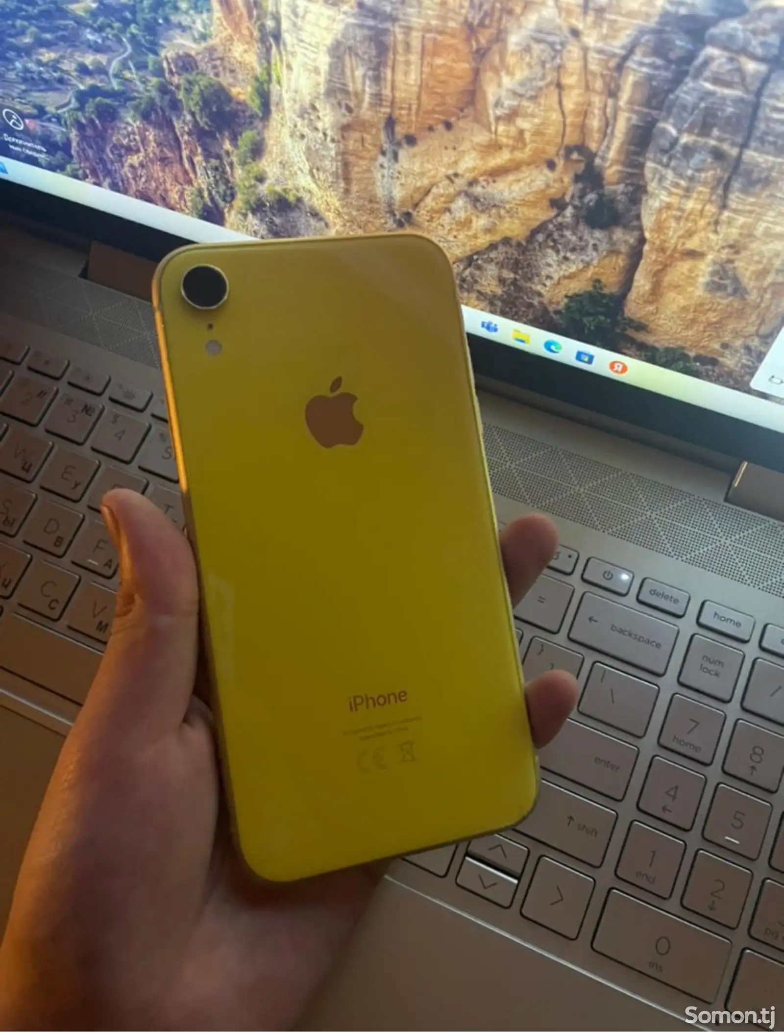 Apple iPhone Xr, 64 gb, Yellow-1