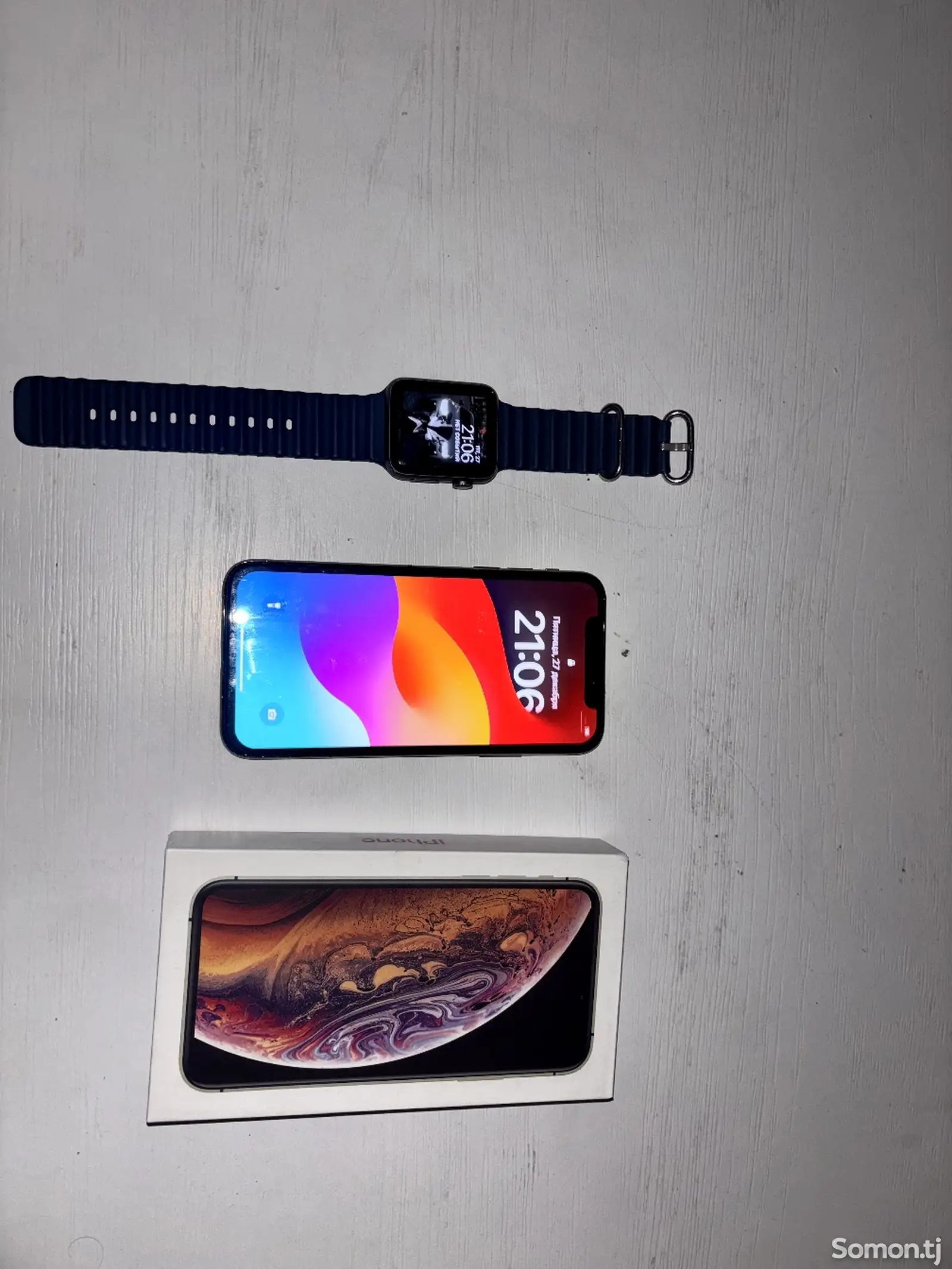 Apple iPhone Xs, 256 gb, Gold-1