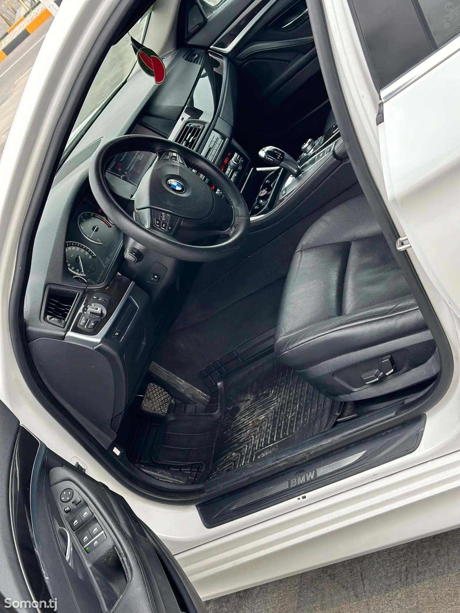 BMW 5 series, 2012-7