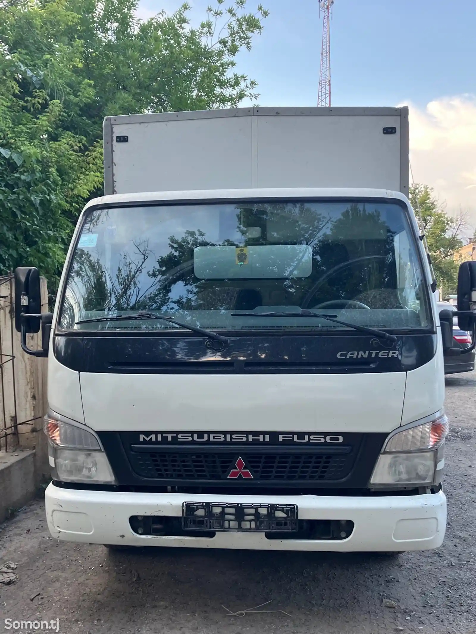 Фургон Mitsubishi Fuso, 2013-2