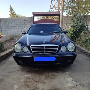 Mercedes-Benz E class, 2001