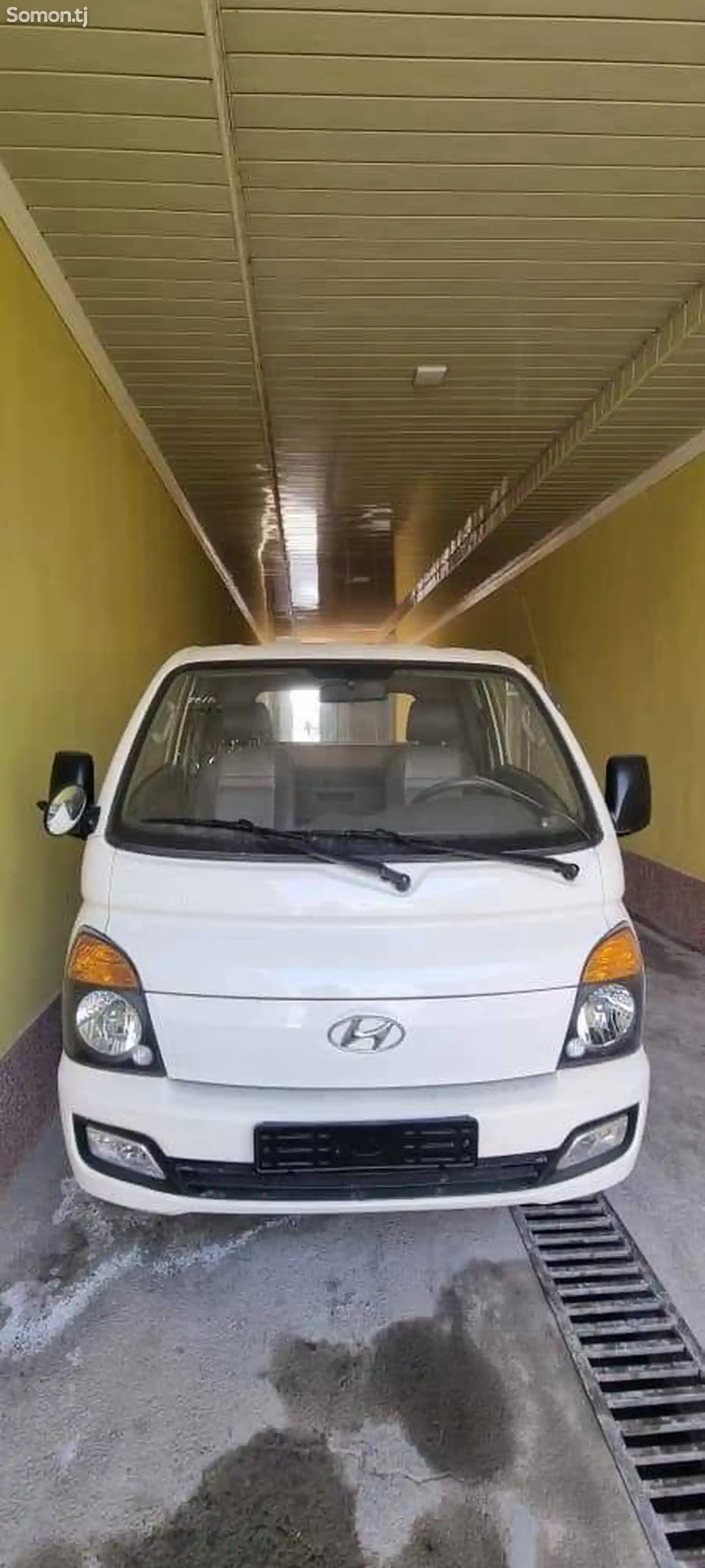 Бортовой Hyundai Porter II, 2014-6