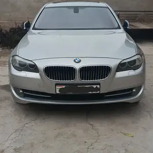 BMW 5 series, 2011