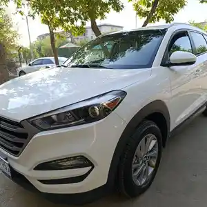 Hyundai Tucson, 2016