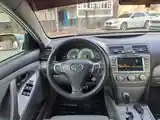 Toyota Camry, 2011-7