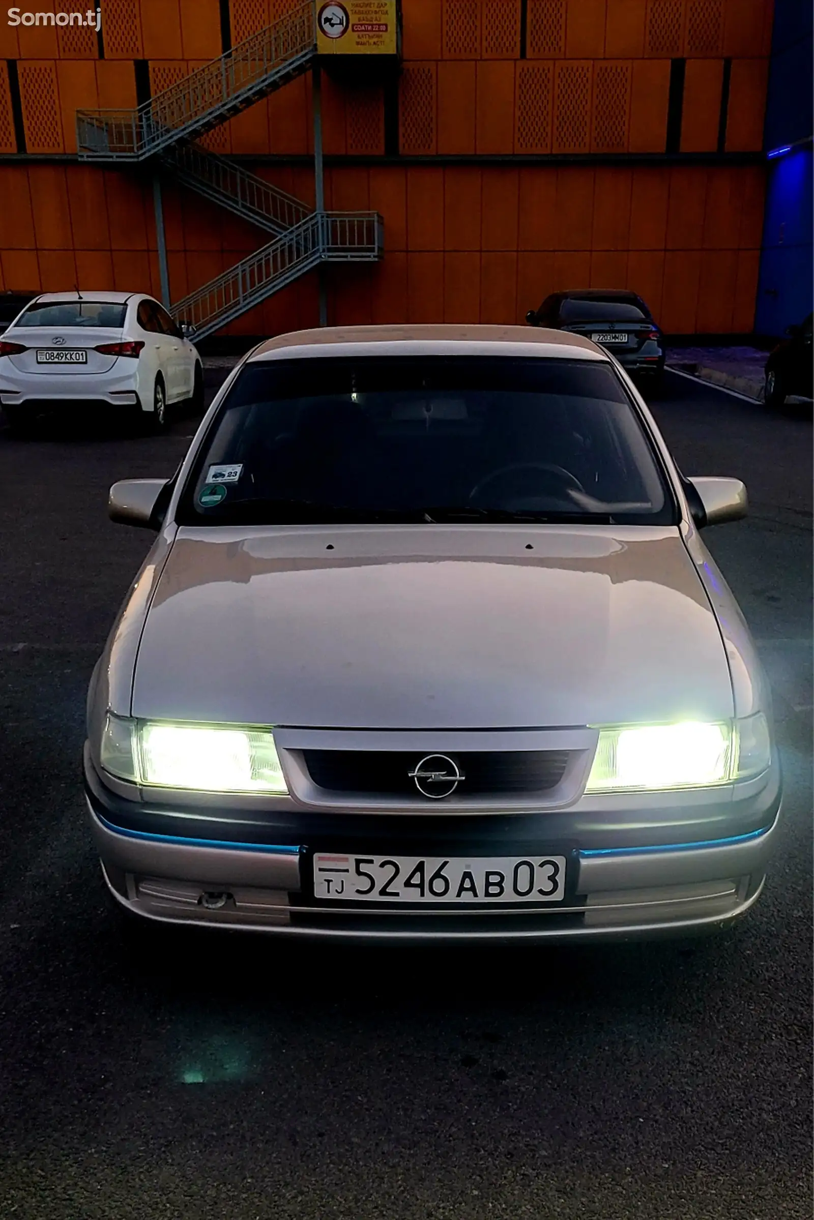 Opel Vectra A, 1993-1