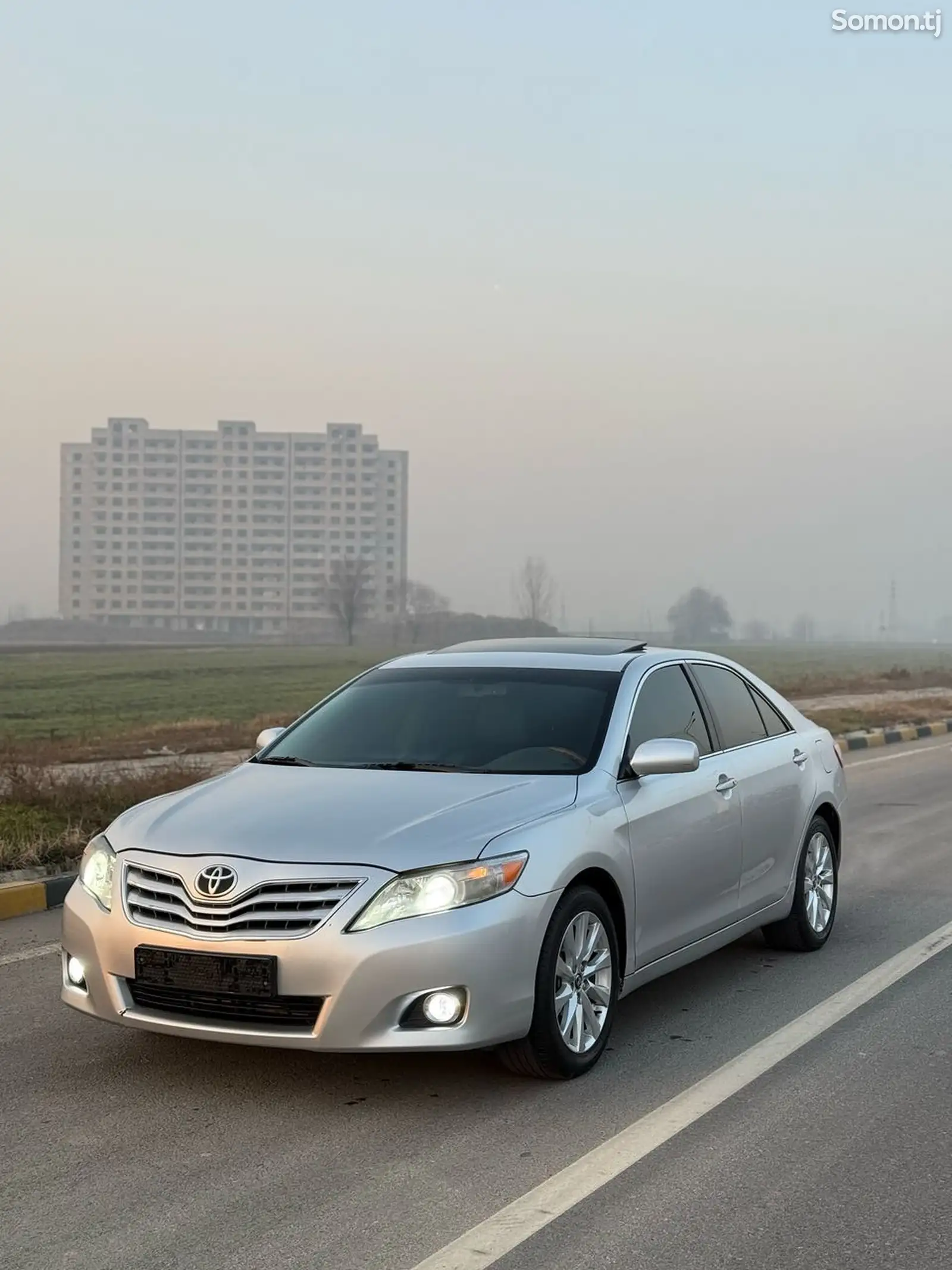 Toyota Camry, 2010-1