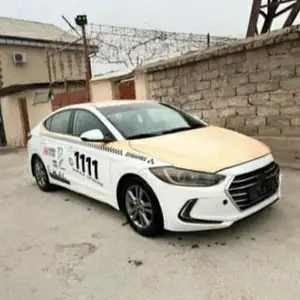 Hyundai Elantra, 2017