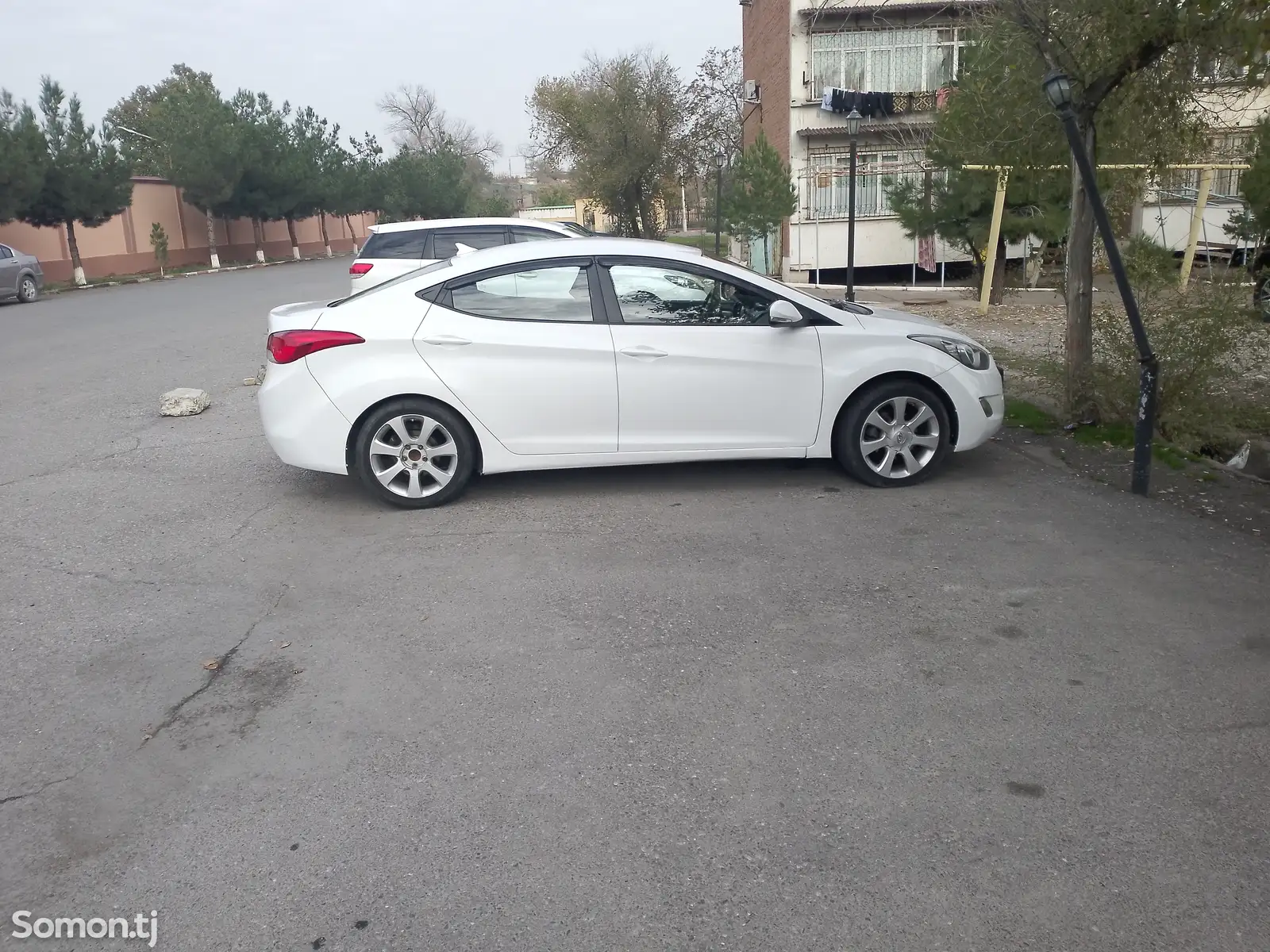 Hyundai Elantra, 2012-4