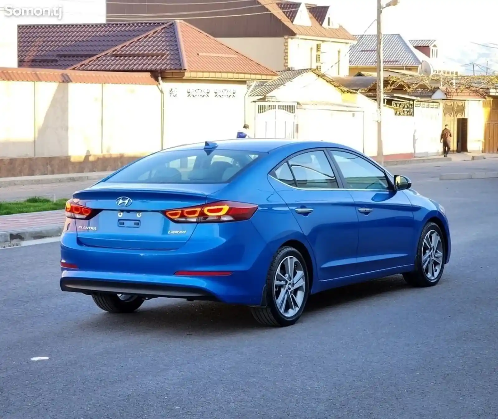 Hyundai Elantra, 2017-4