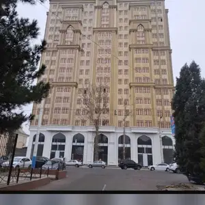 1-комн. квартира, 15 этаж, 60 м², Универмаг