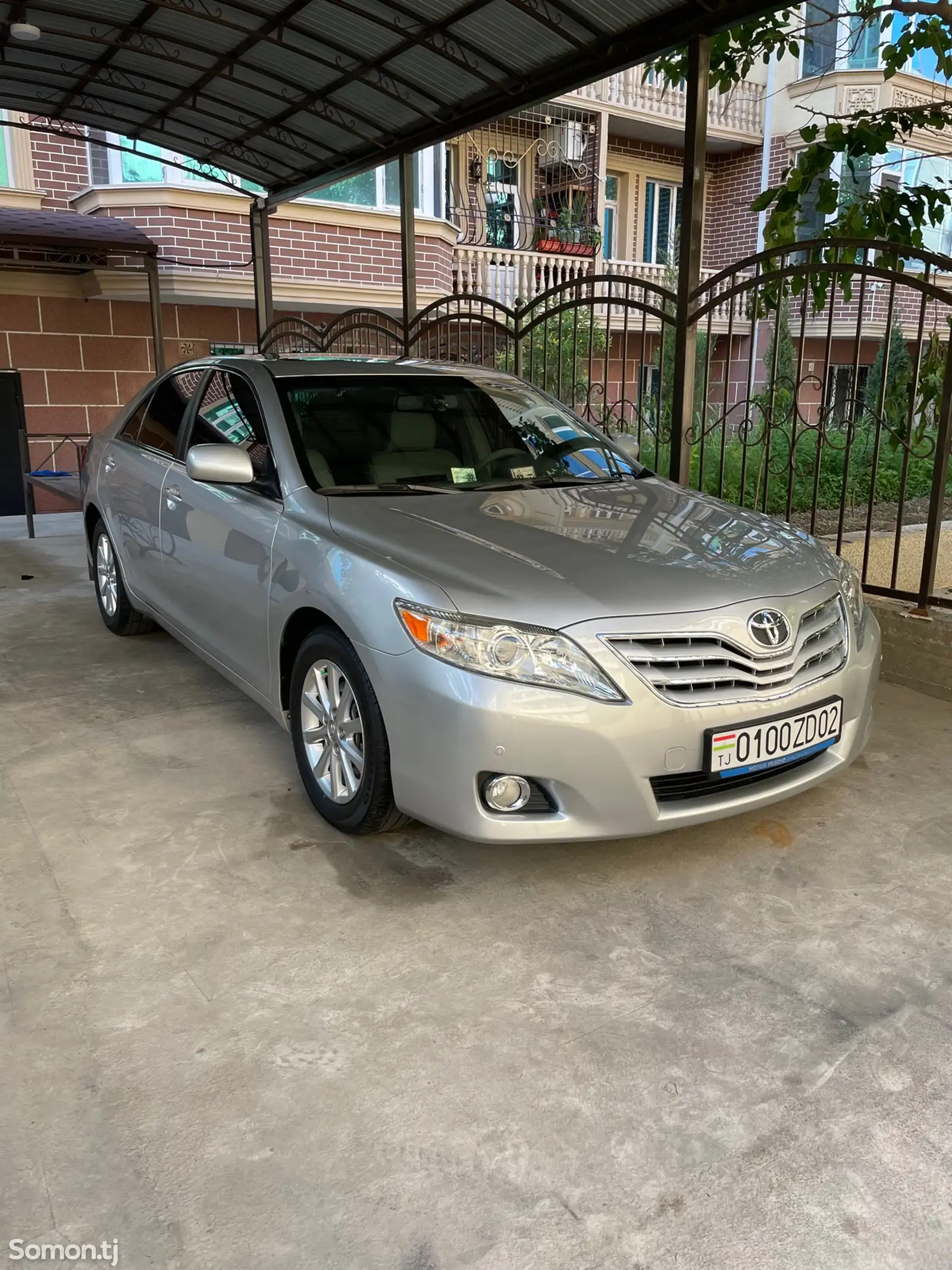 Toyota Camry, 2010