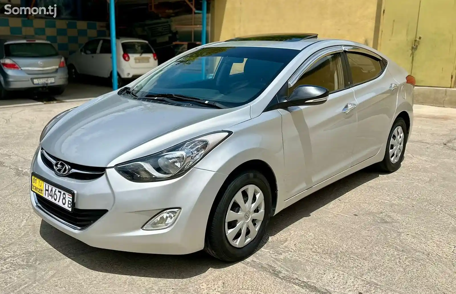 Hyundai Avante, 2010-5