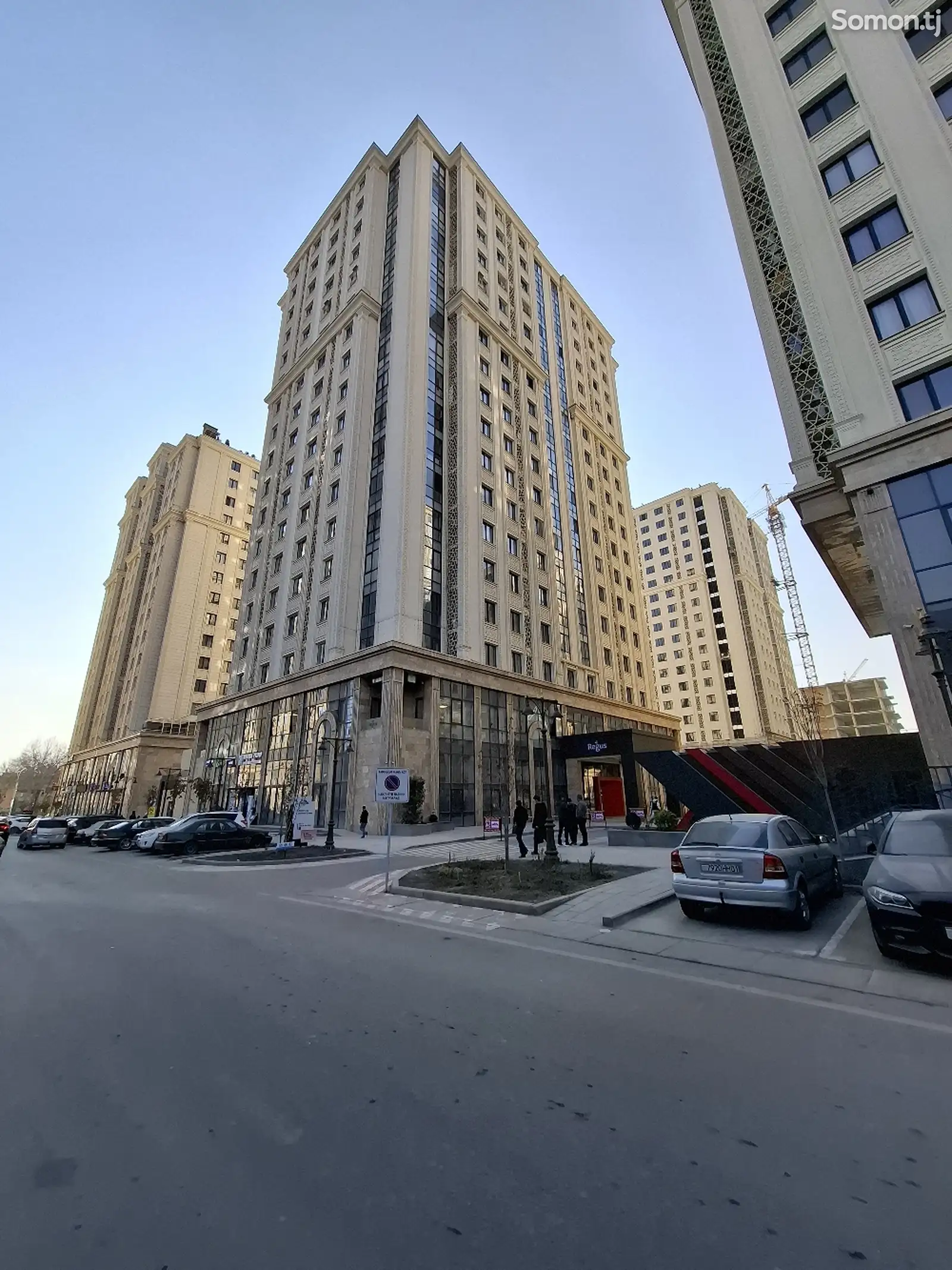 3-комн. квартира, 11 этаж, 132 м², Проспект С.Айни-1