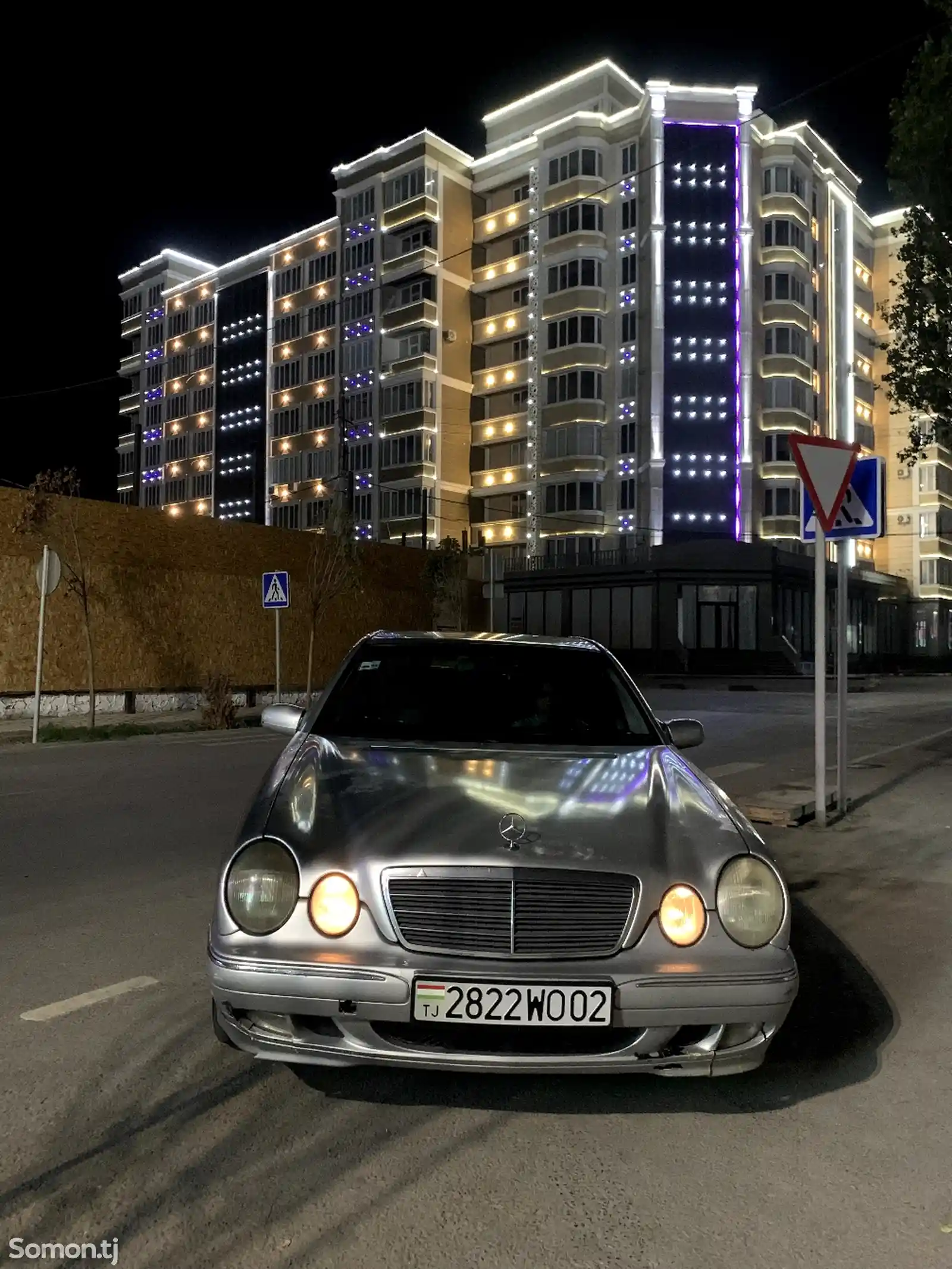 Mercedes-Benz E class, 2001-1