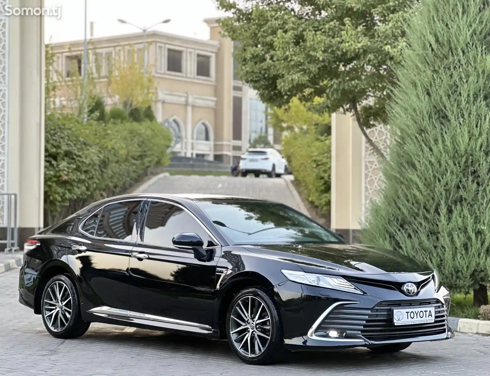 Toyota Camry, 2021-3