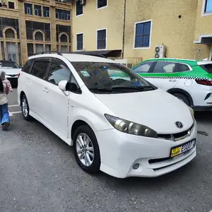 Toyota Wish, 2010