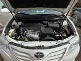 Toyota Camry, 2010-6