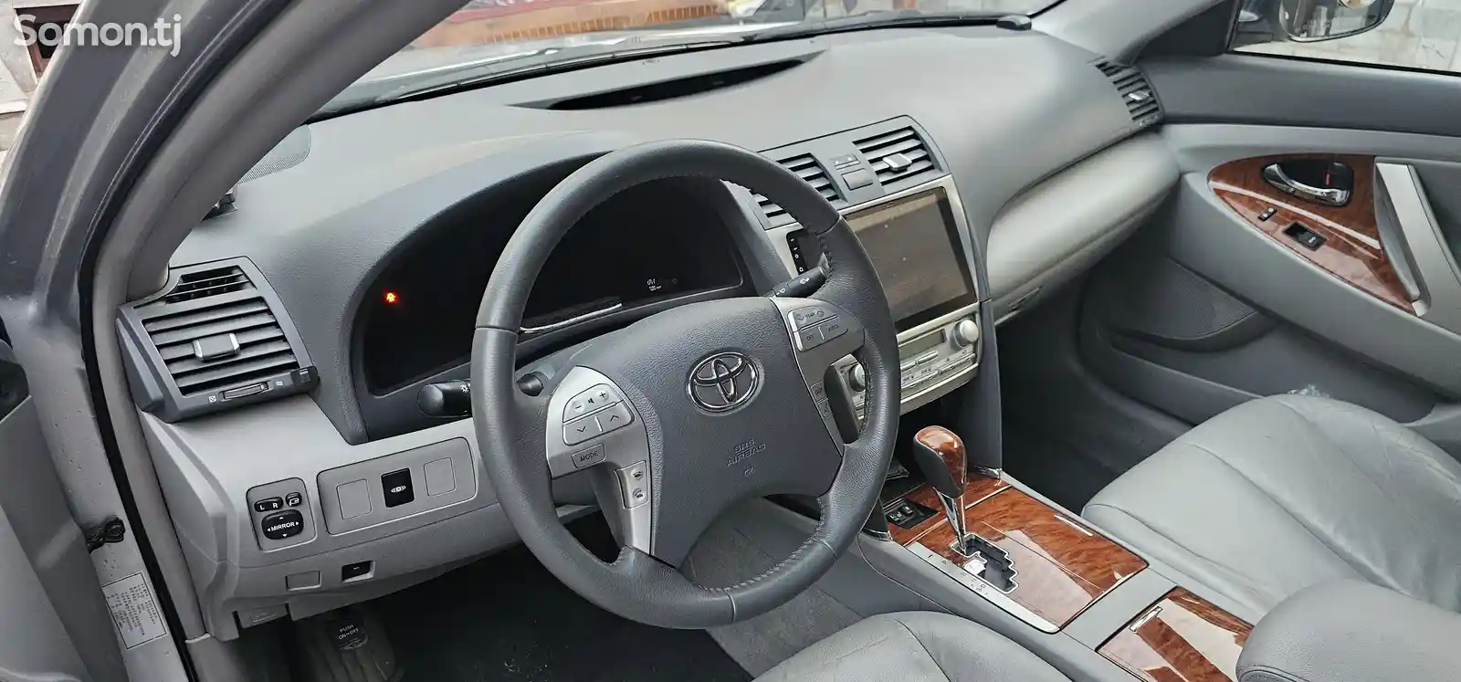 Toyota Camry, 2011-5