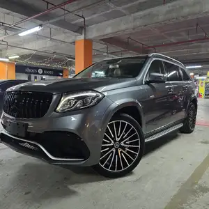 Mercedes-Benz GLS, 2017