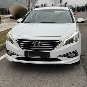 Hyundai Sonata, 2016