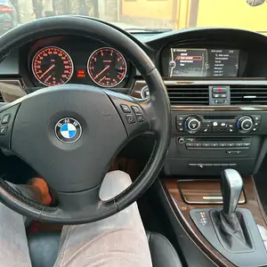 BMW 3 series, 2010