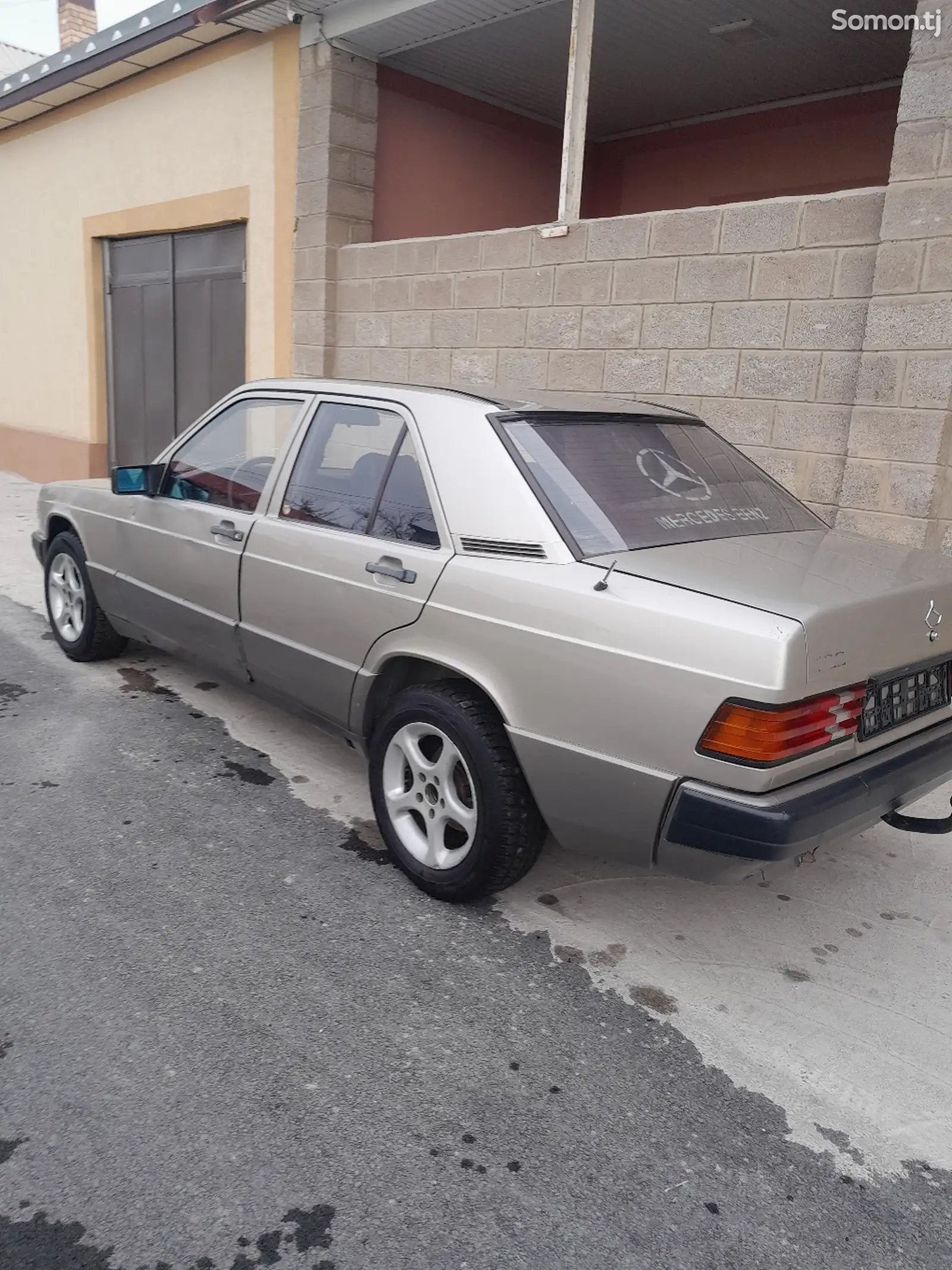 Mercedes-Benz W201, 1989-1