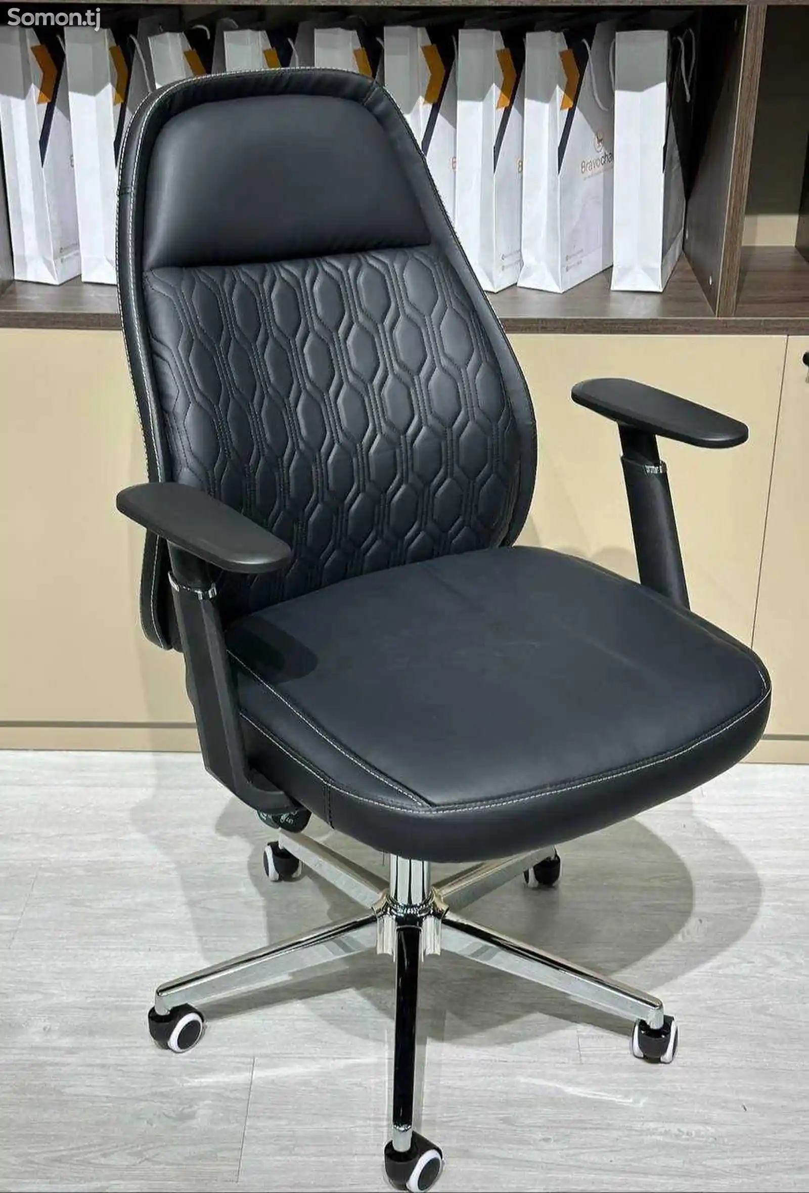 Офисное кресло S10-2