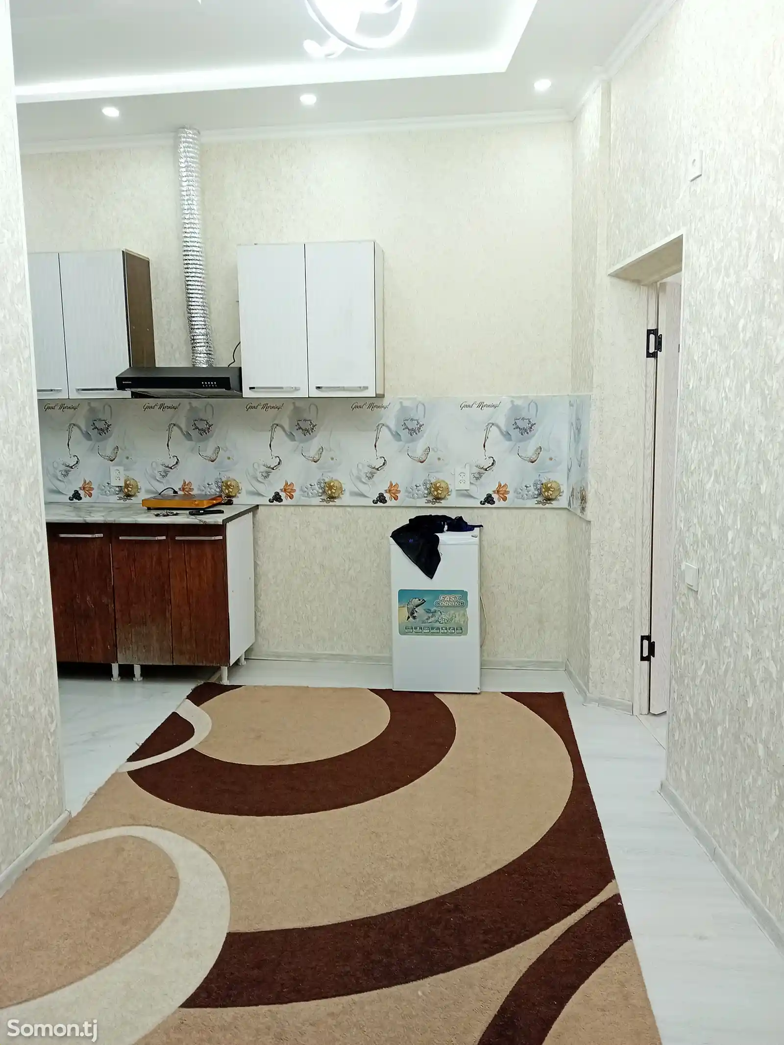 2-комн. квартира, 1 этаж, 60м², Политехникум-8