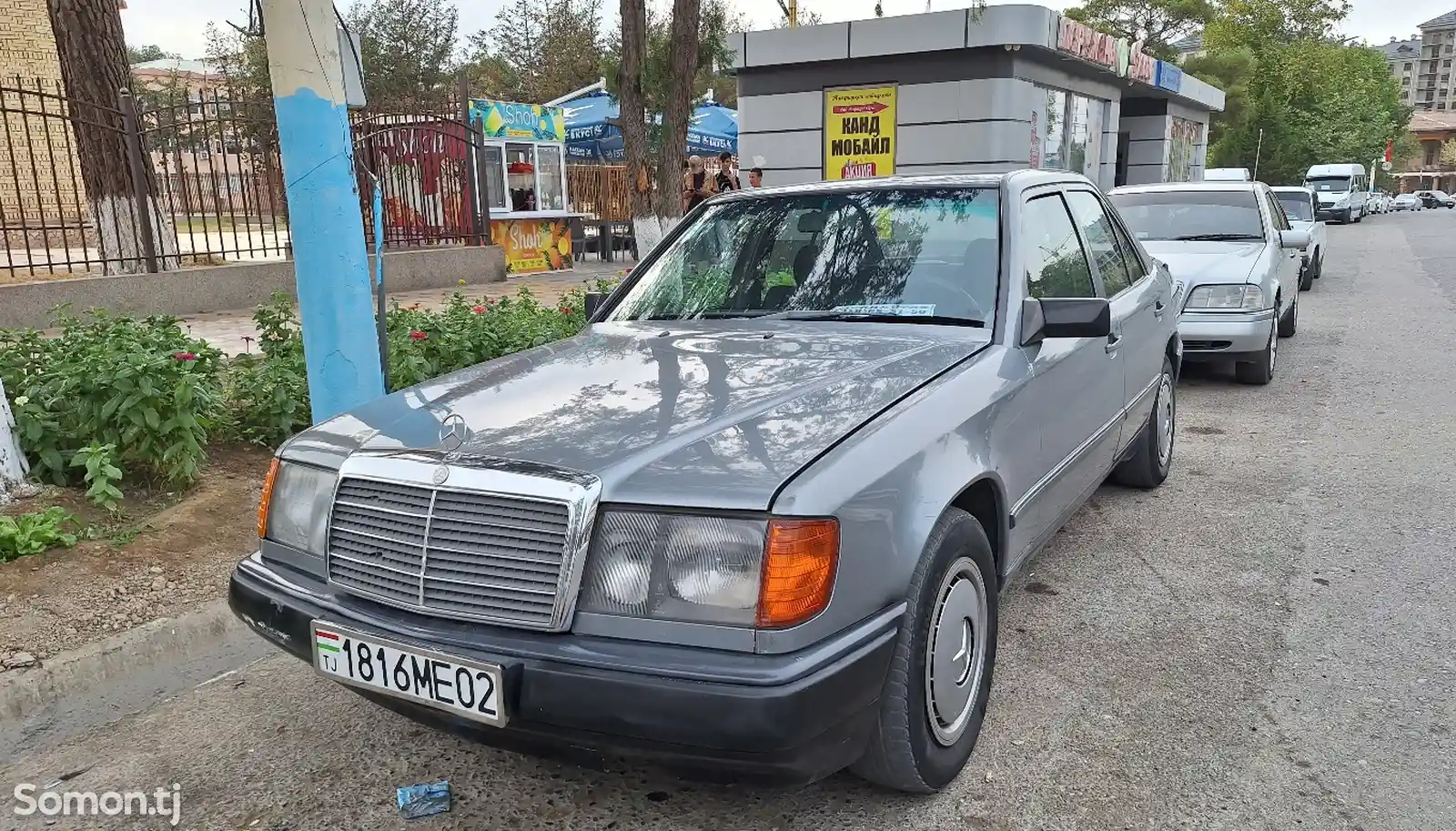 Mercedes-Benz W124, 1989-1