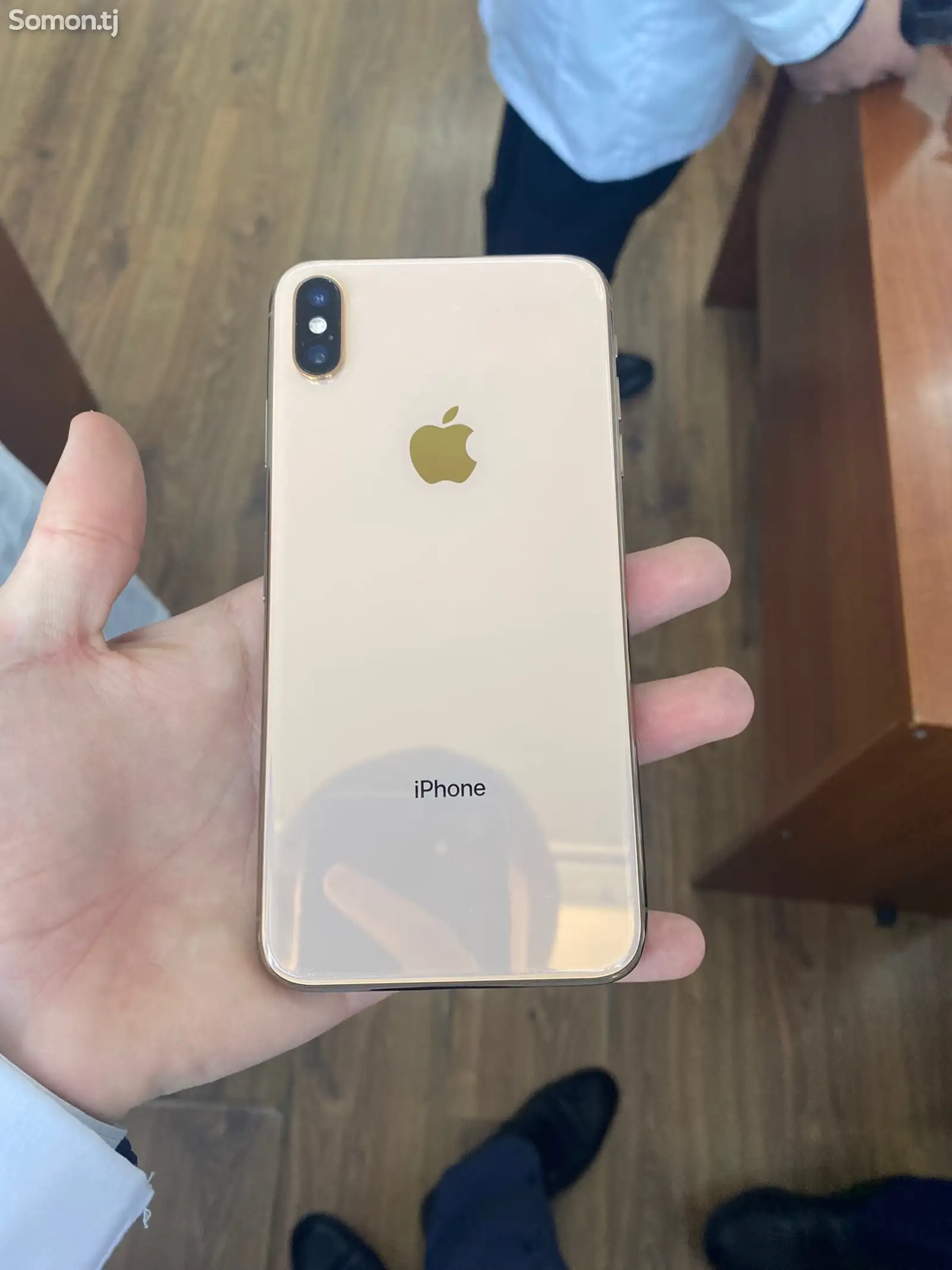 Apple iPhone Xs Max, 64 gb, Gold-1