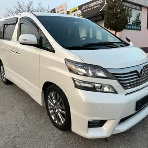 Toyota Vellfire, 2014