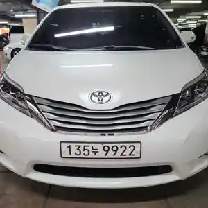 Toyota Sienna, 2017