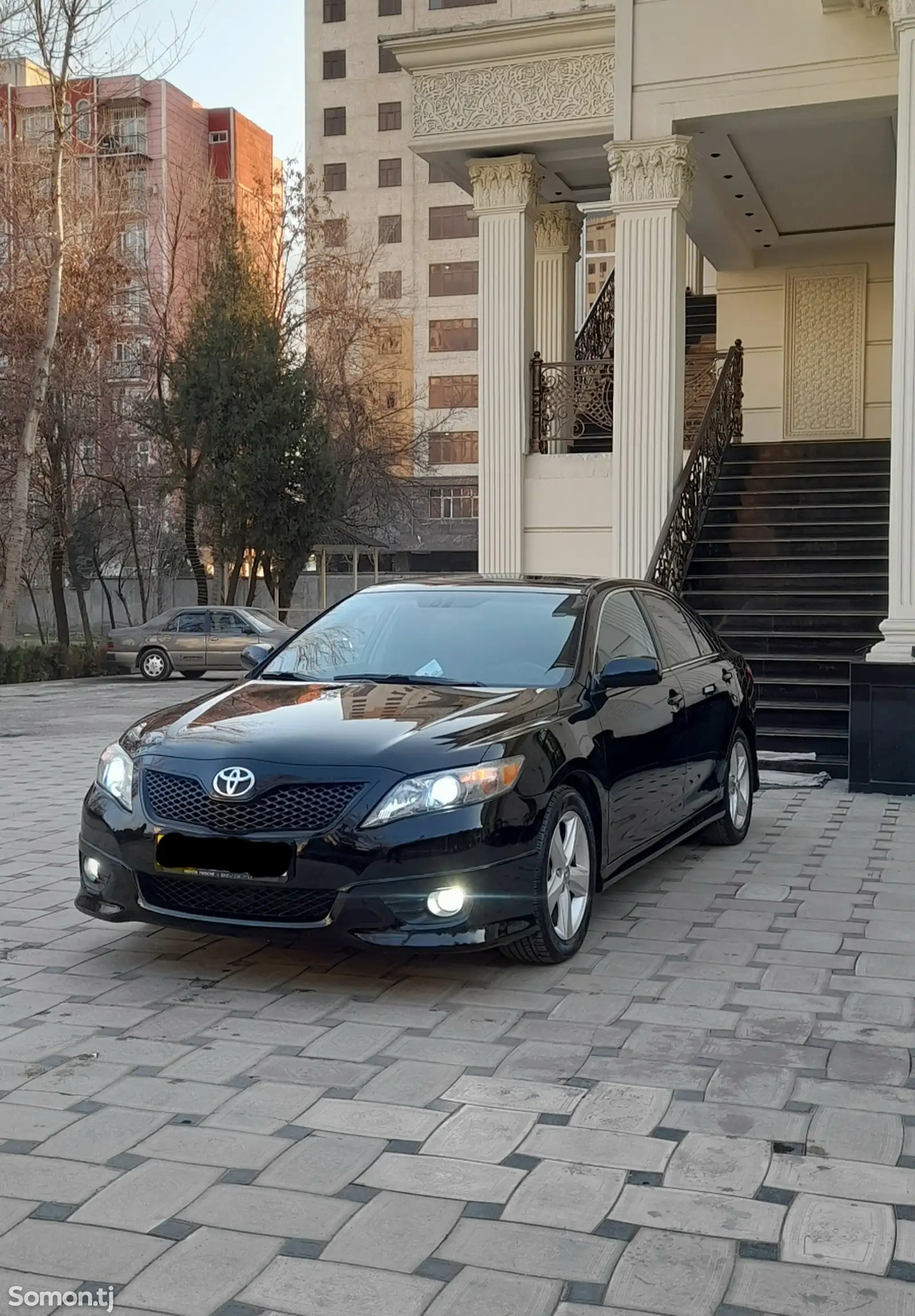 Toyota Camry, 2010-1