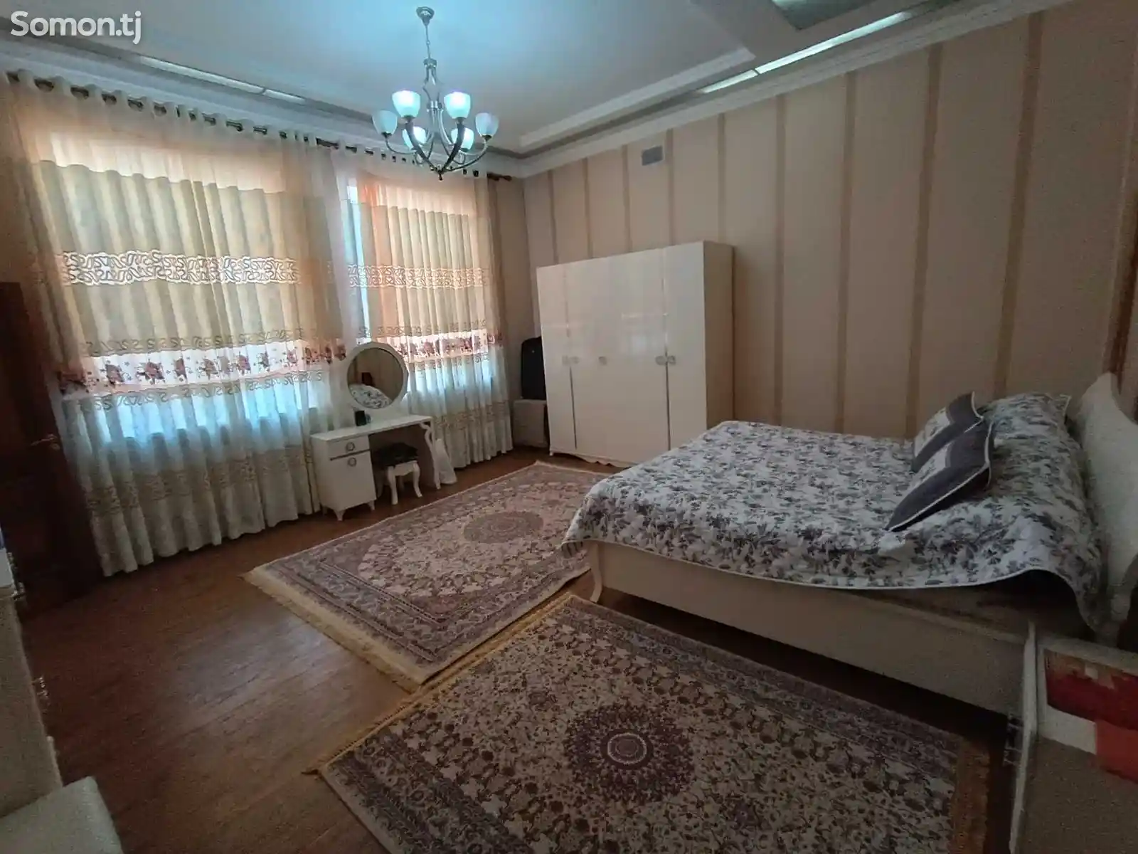 3-этажный, 8 комнатный дом, 826 м², Сино-9