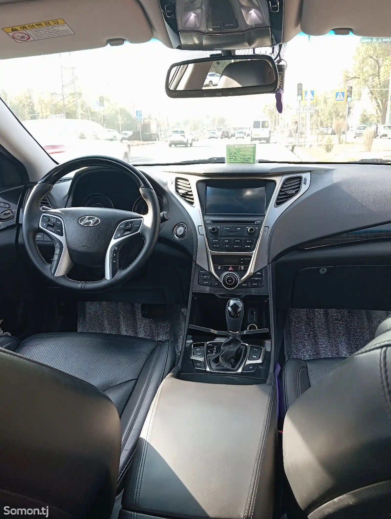 Hyundai Grandeur, 2014-3