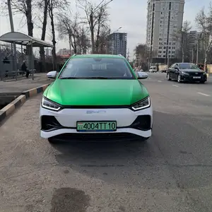 BYD E2, 2024