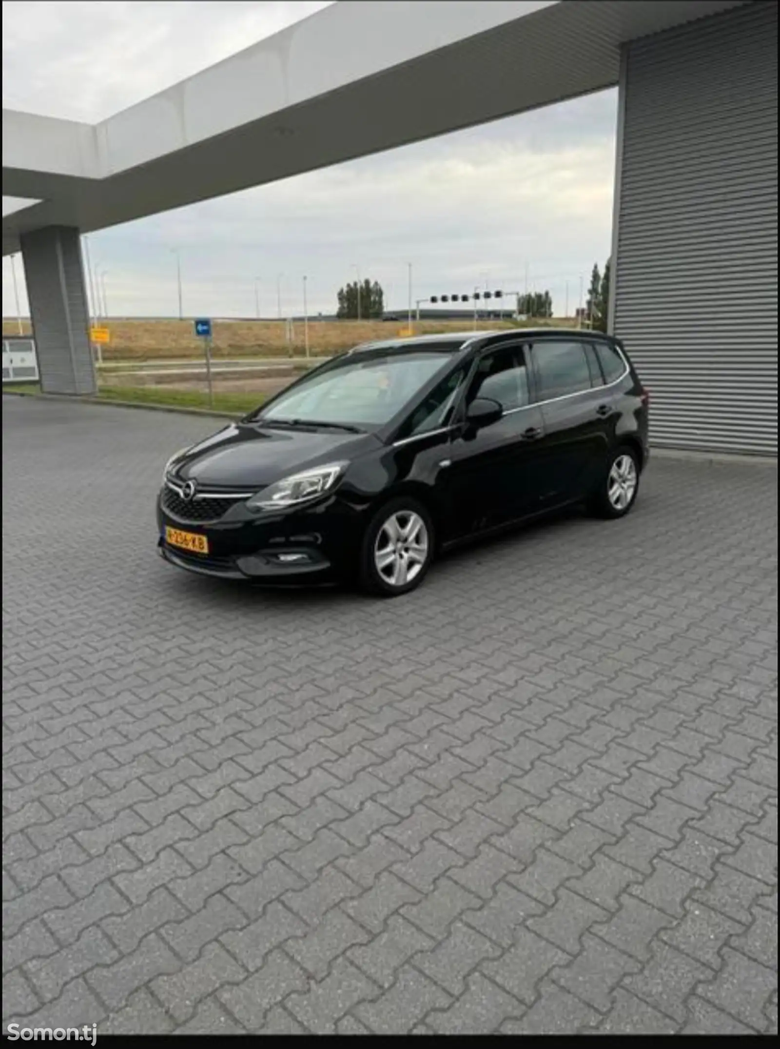 Opel Zafira, 2017-1